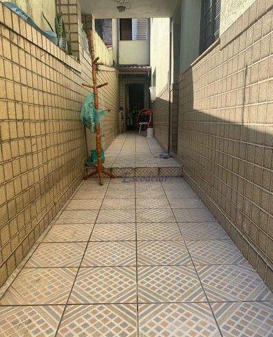 Sobrado à venda com 4 quartos, 250m² - Foto 13