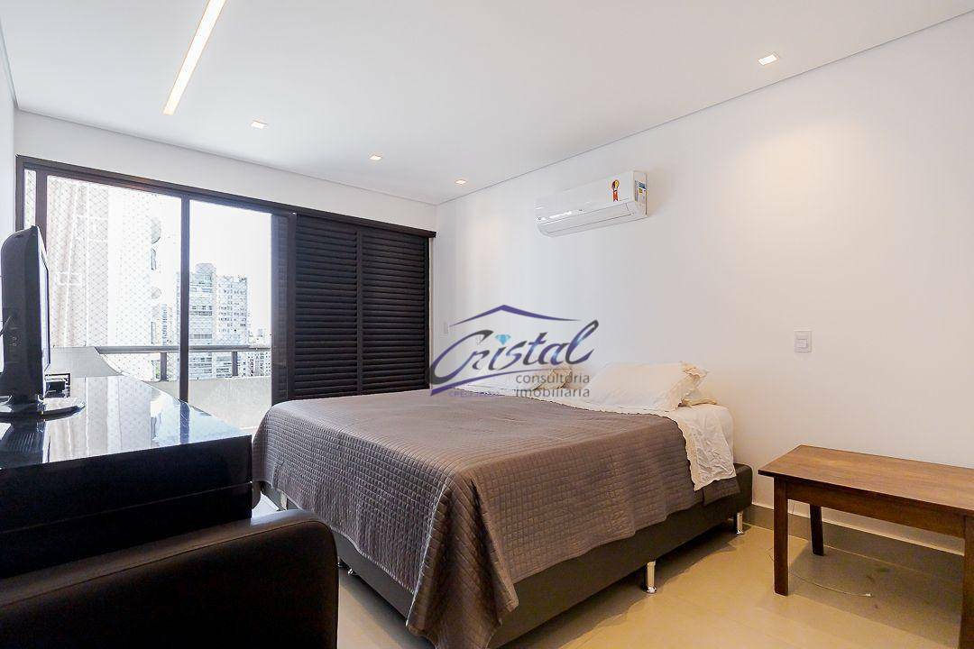 Apartamento à venda com 4 quartos, 247m² - Foto 14