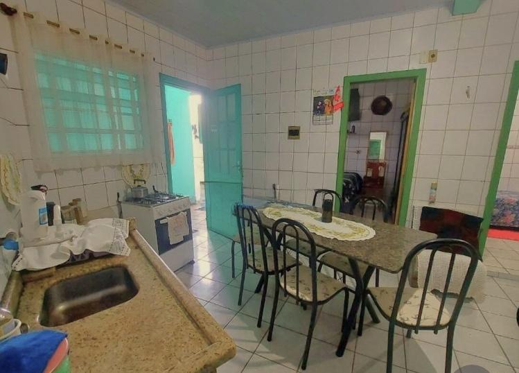 Casa à venda com 5 quartos, 301m² - Foto 11