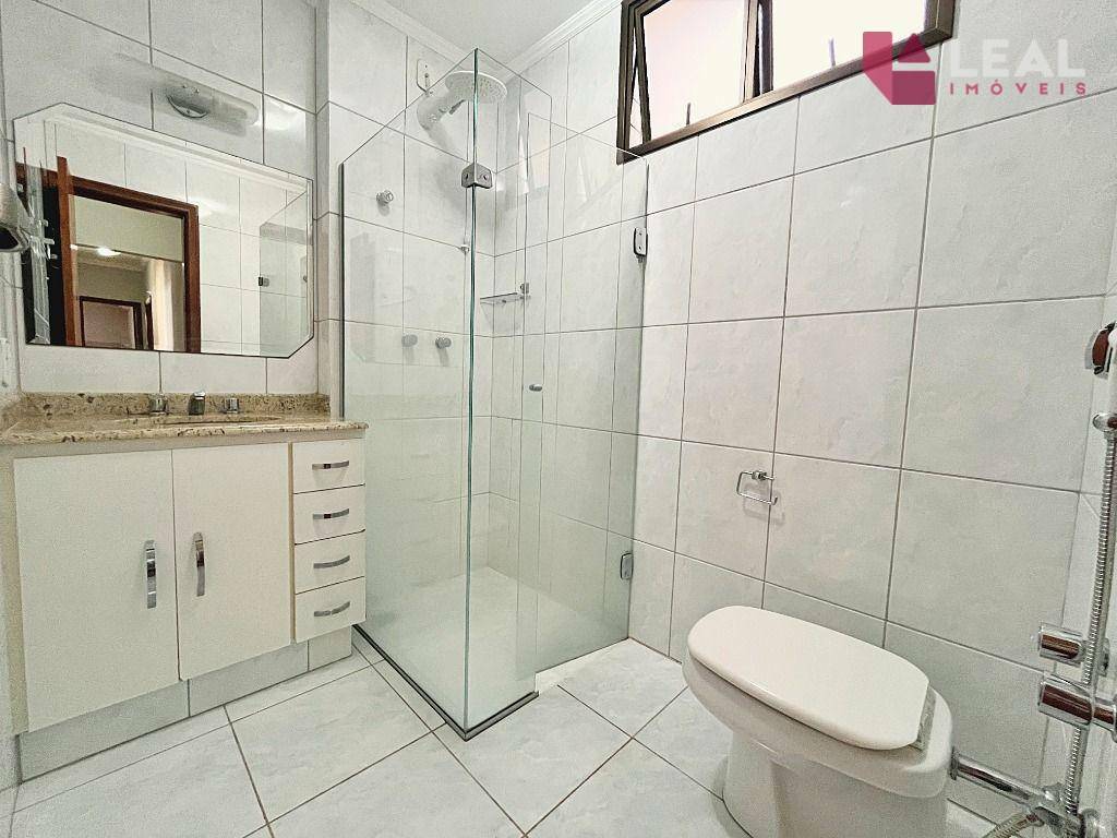 Apartamento à venda com 3 quartos, 223m² - Foto 25