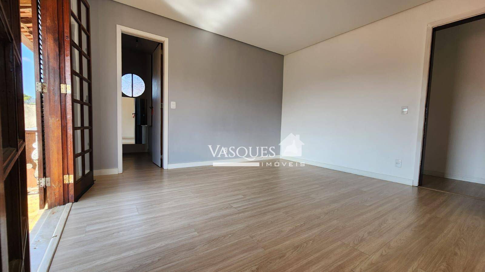 Casa para alugar com 3 quartos, 228m² - Foto 20