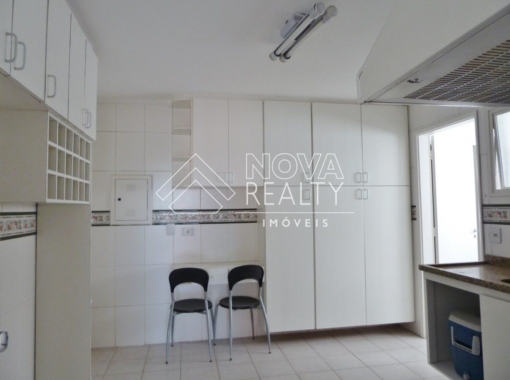 Apartamento à venda com 3 quartos, 116m² - Foto 12