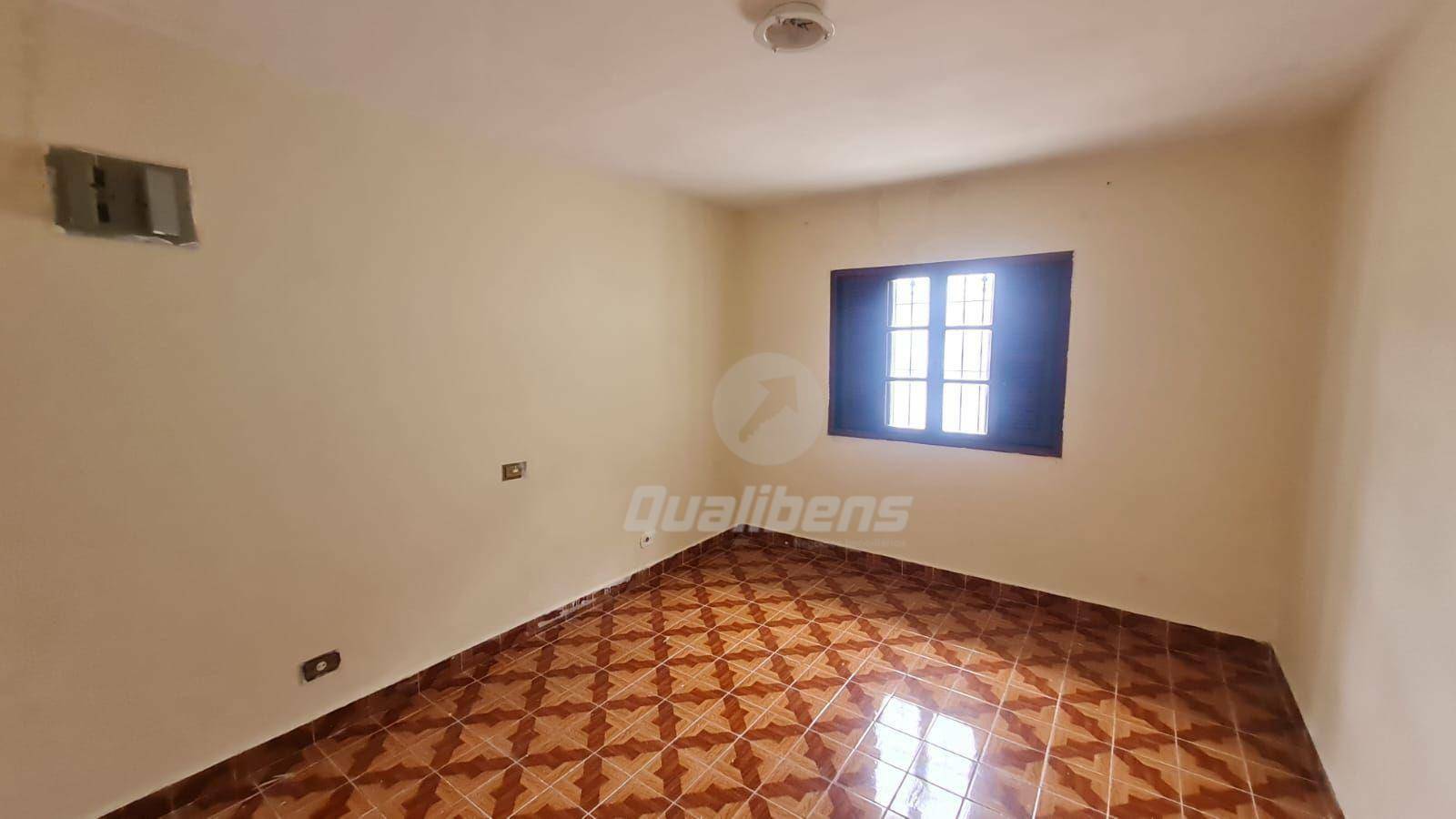 Casa à venda com 3 quartos, 180m² - Foto 6