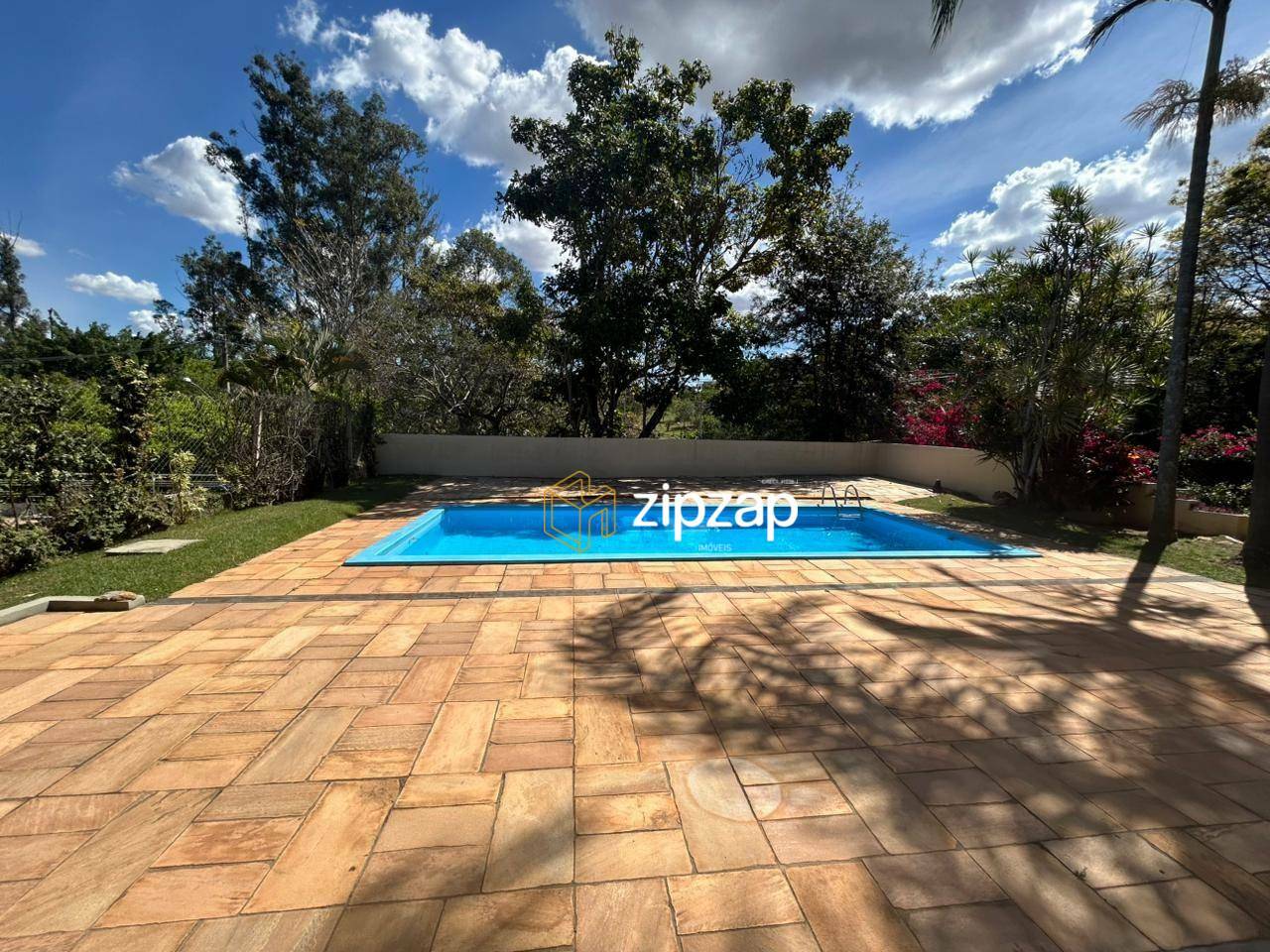 Casa de Condomínio à venda com 5 quartos, 355m² - Foto 3