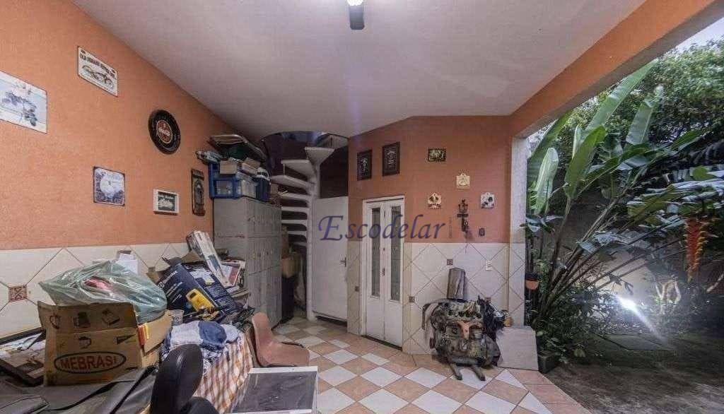 Sobrado à venda com 4 quartos, 357m² - Foto 12