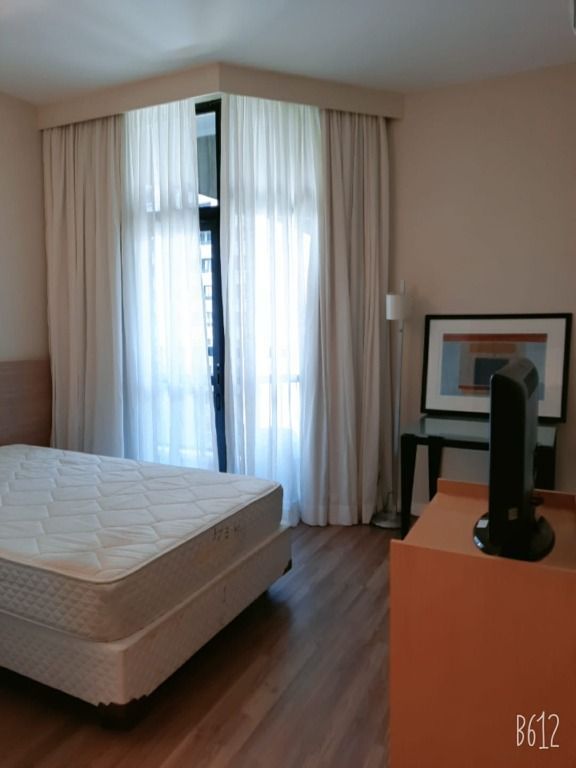 Apartamento para alugar com 2 quartos, 62m² - Foto 7