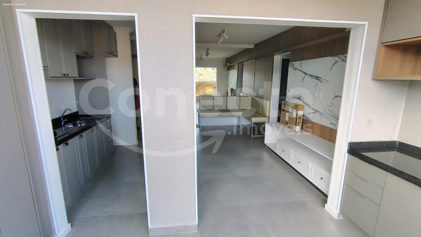 Apartamento para alugar com 2 quartos, 65m² - Foto 25