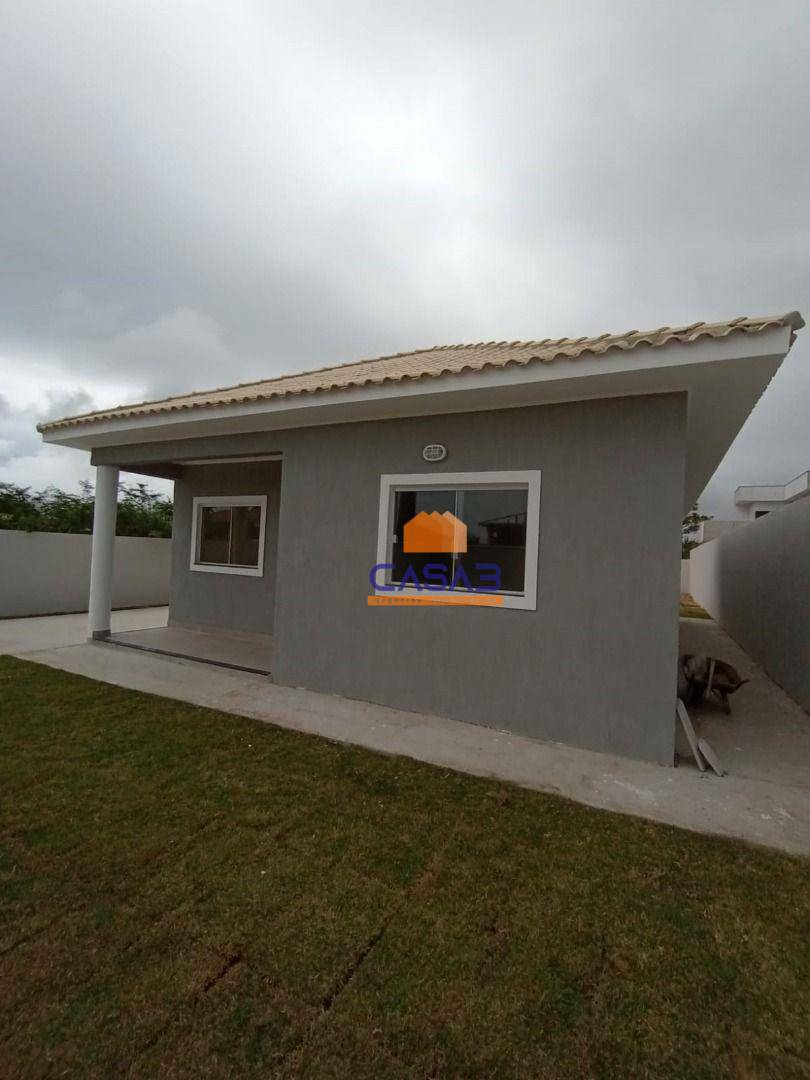 Casa à venda com 3 quartos, 100m² - Foto 17