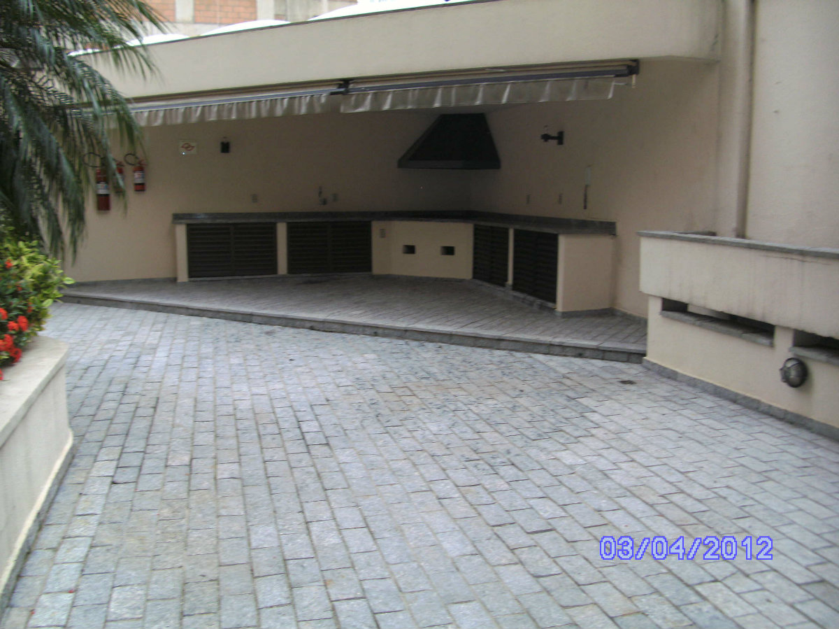 Apartamento à venda com 4 quartos, 210m² - Foto 11