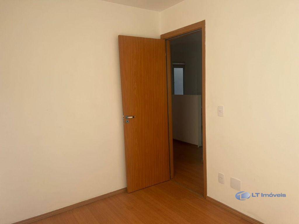 Apartamento para alugar com 2 quartos, 43M2 - Foto 2