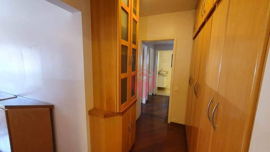 Apartamento à venda com 4 quartos, 150m² - Foto 7