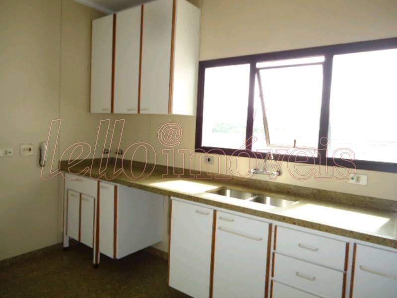 Apartamento para alugar com 4 quartos, 450m² - Foto 23