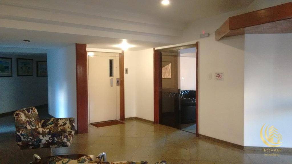 Apartamento à venda com 3 quartos, 260m² - Foto 35