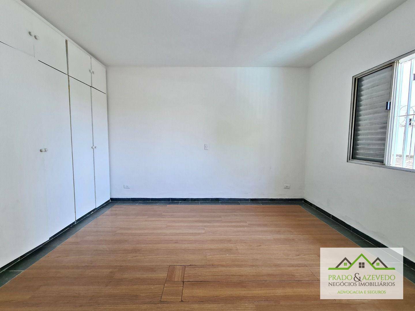 Casa à venda com 4 quartos, 248m² - Foto 18