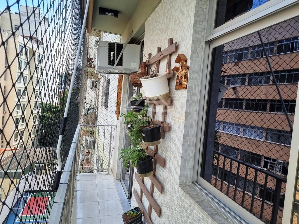 Apartamento à venda com 2 quartos, 56m² - Foto 15