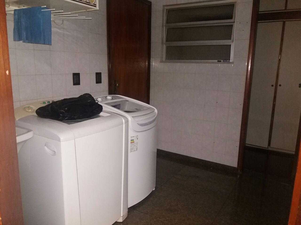 Apartamento à venda com 3 quartos, 150m² - Foto 16