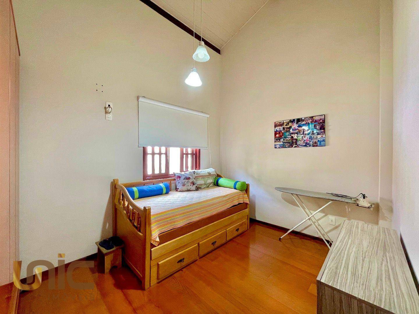 Casa de Condomínio à venda com 3 quartos, 125m² - Foto 18