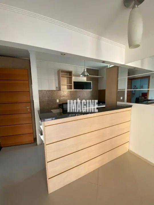 Apartamento à venda com 2 quartos, 64m² - Foto 8