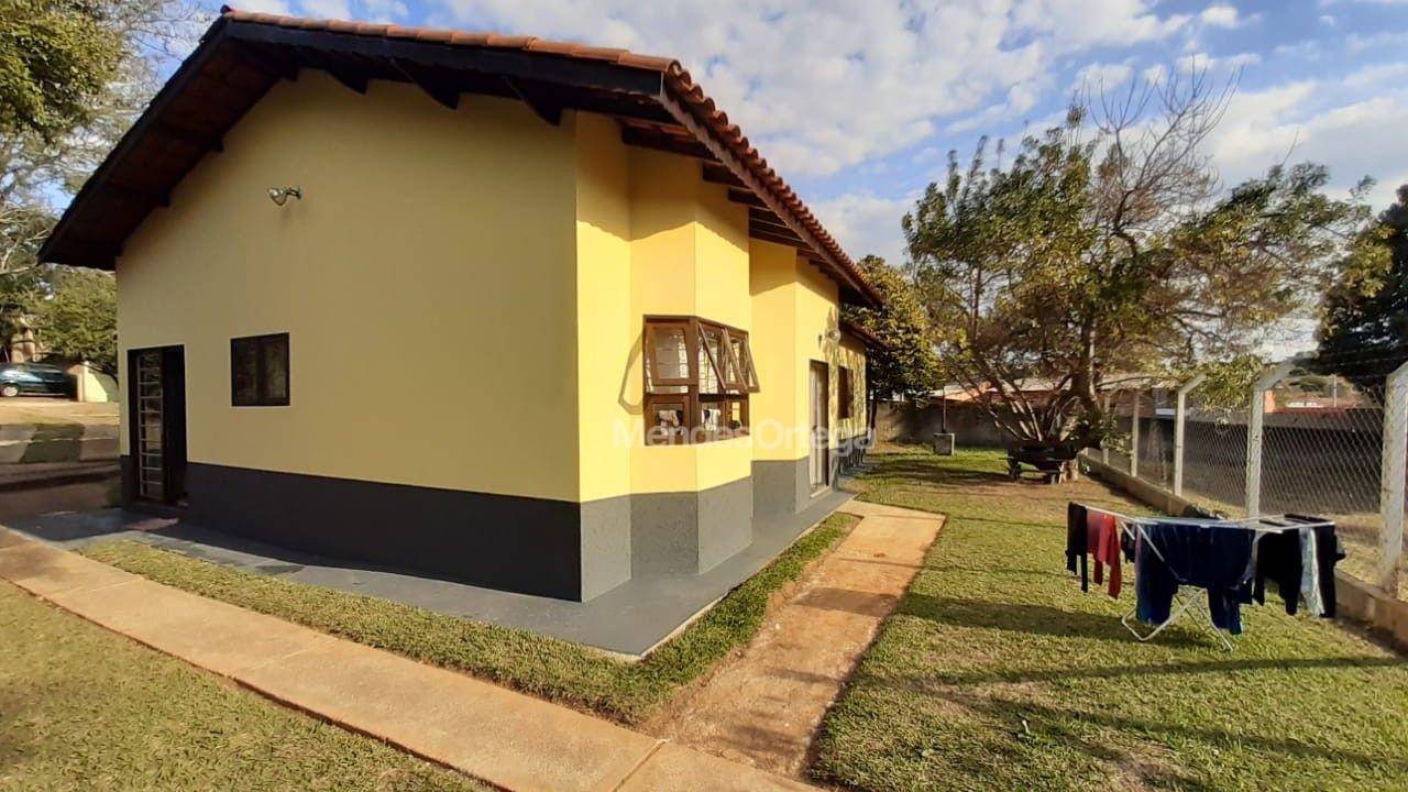 Chácara, 2 quartos, 3008 m² - Foto 1