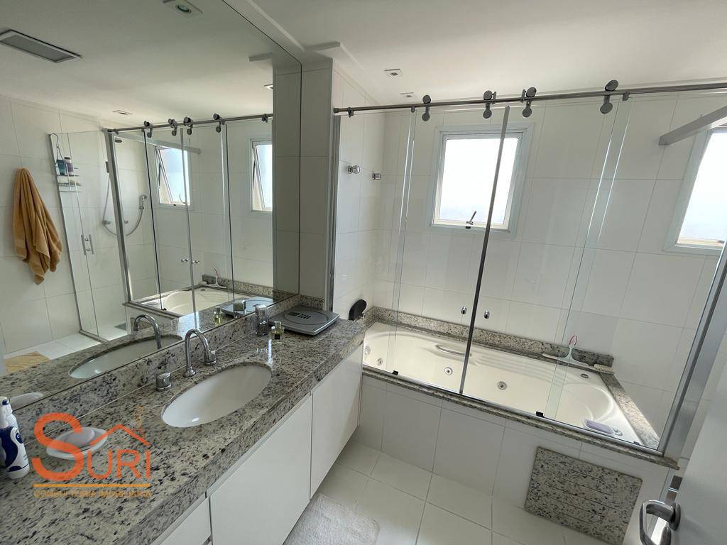 Apartamento à venda com 3 quartos, 186m² - Foto 22