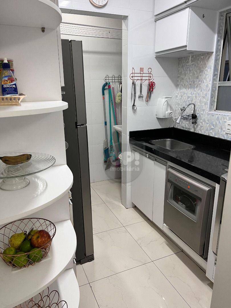 Apartamento à venda com 2 quartos, 48m² - Foto 13