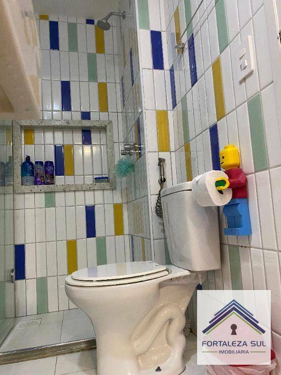 Apartamento à venda com 3 quartos, 137m² - Foto 24