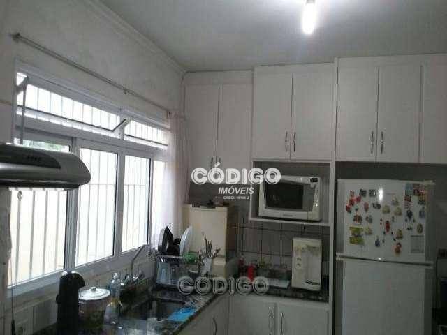 Sobrado à venda com 4 quartos, 211m² - Foto 8