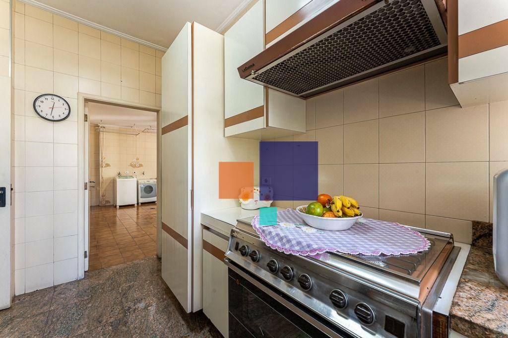 Apartamento à venda com 3 quartos, 266m² - Foto 43