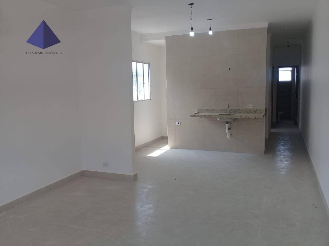 Casa à venda com 2 quartos, 55m² - Foto 4