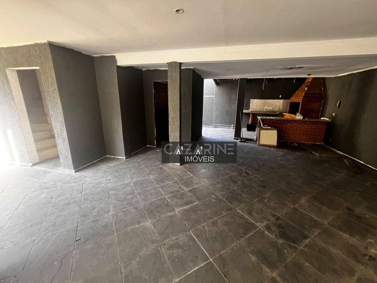 Casa à venda e aluguel com 3 quartos, 200m² - Foto 27