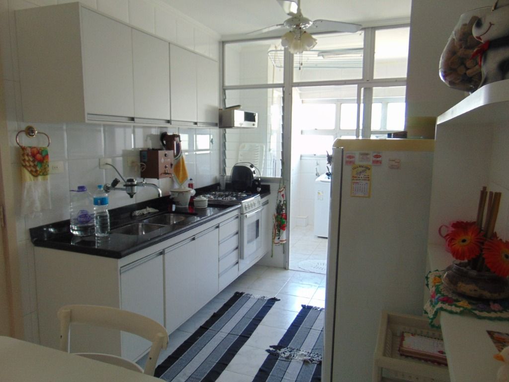 Apartamento à venda com 3 quartos, 130m² - Foto 20