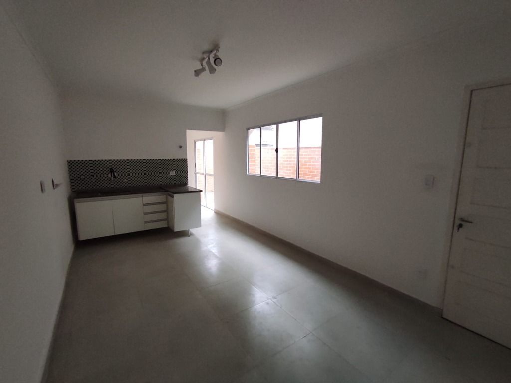 Casa à venda com 3 quartos, 210m² - Foto 9