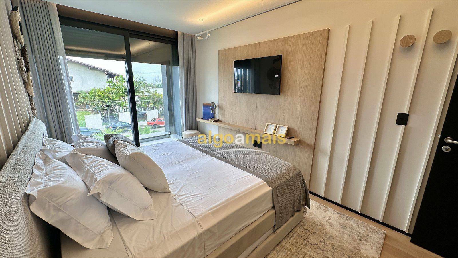 Sobrado à venda com 5 quartos, 601m² - Foto 66