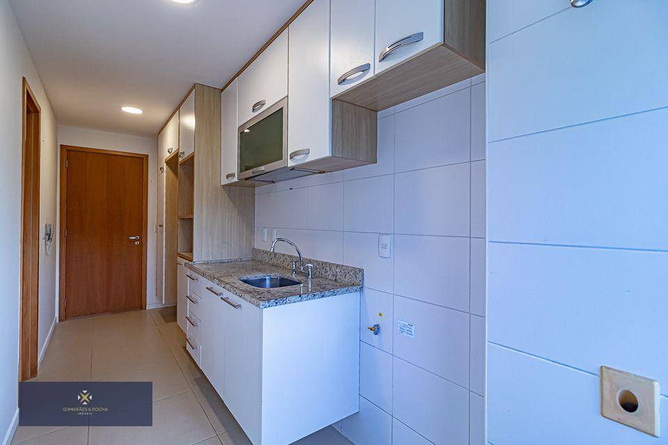 Apartamento à venda com 2 quartos, 82m² - Foto 8