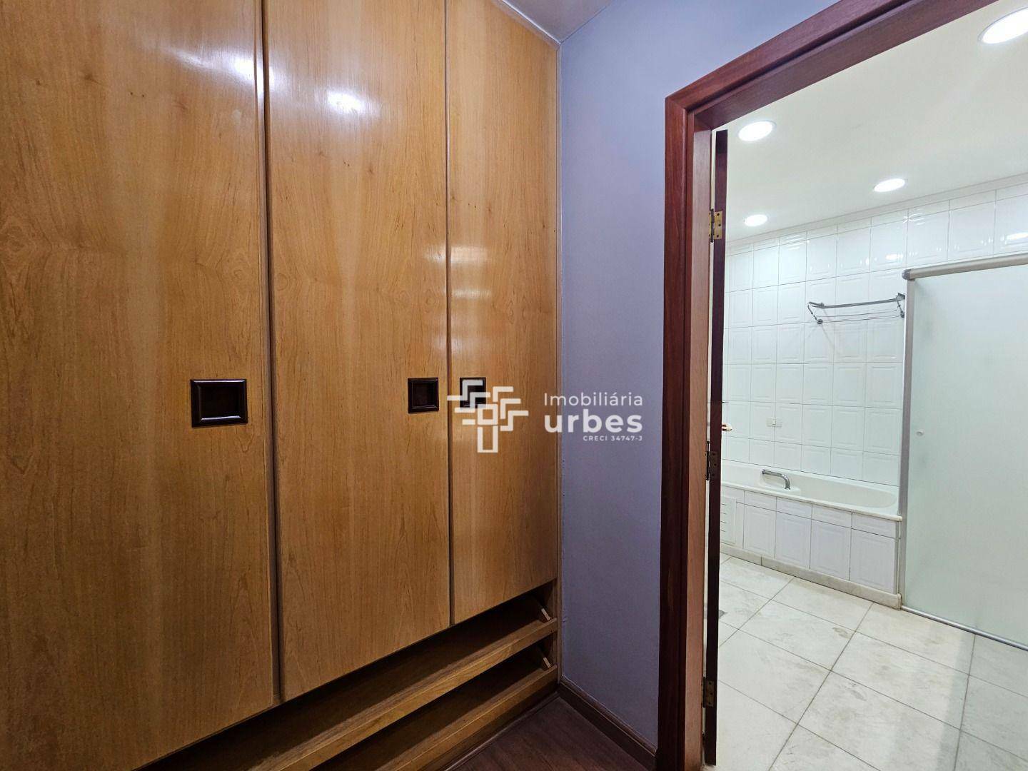 Apartamento à venda com 3 quartos, 250m² - Foto 35