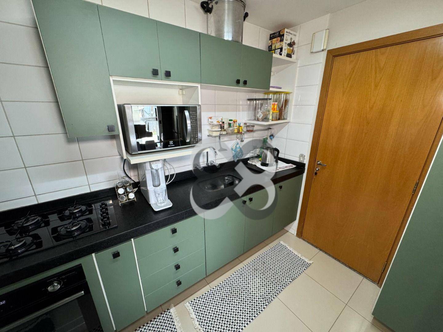 Apartamento à venda com 2 quartos, 87m² - Foto 9