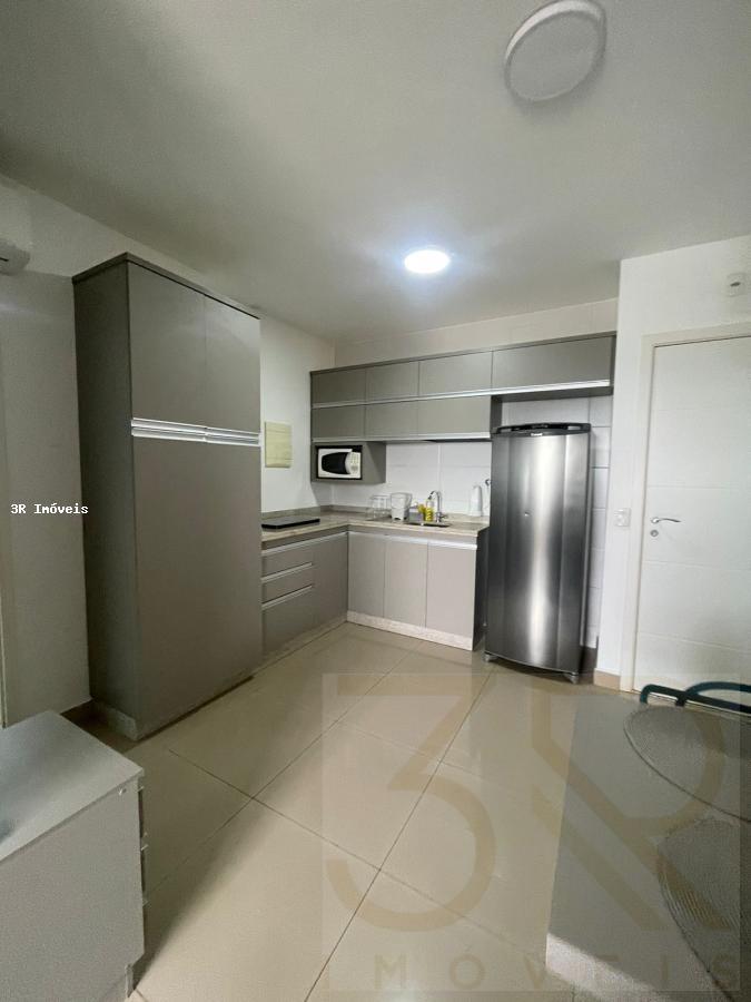 Apartamento à venda com 1 quarto, 37m² - Foto 2