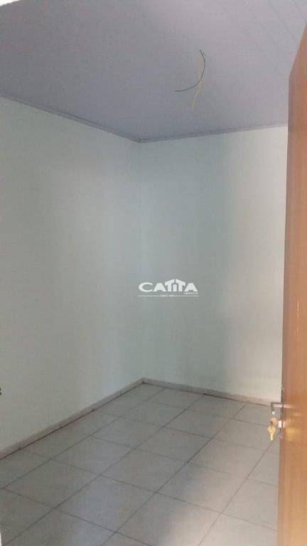 Casa para alugar com 2 quartos, 40m² - Foto 18