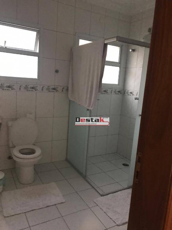 Sobrado à venda com 5 quartos, 600m² - Foto 34