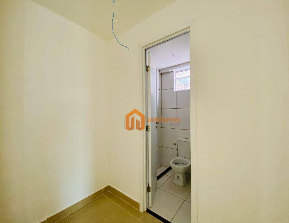 Apartamento à venda com 3 quartos, 100m² - Foto 19