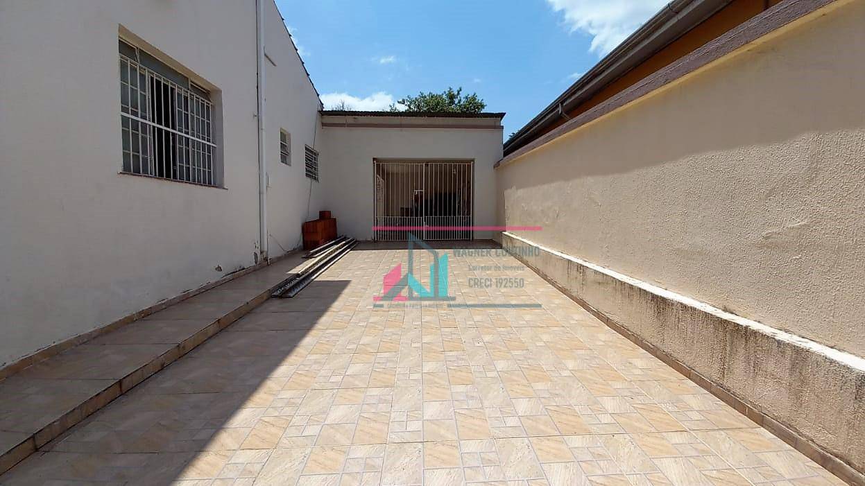 Sobrado à venda com 3 quartos, 252m² - Foto 15