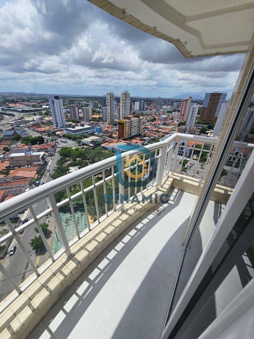 Apartamento à venda com 3 quartos, 144m² - Foto 30