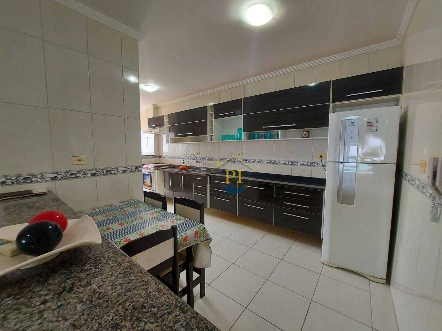 Apartamento à venda com 3 quartos, 130m² - Foto 6