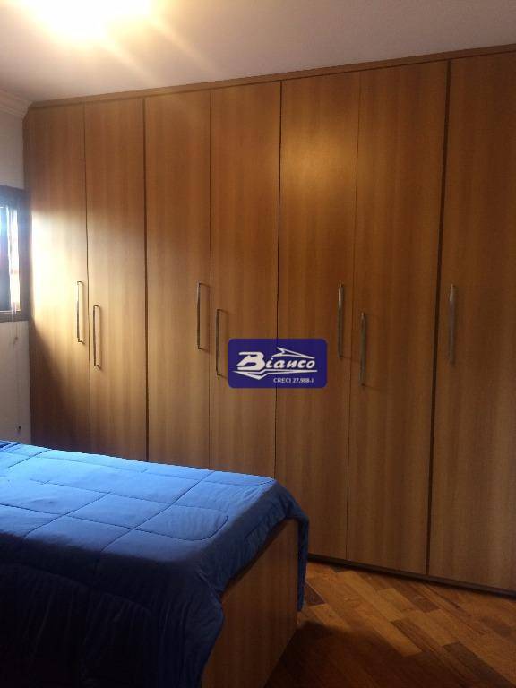 Sobrado à venda com 3 quartos, 322m² - Foto 25