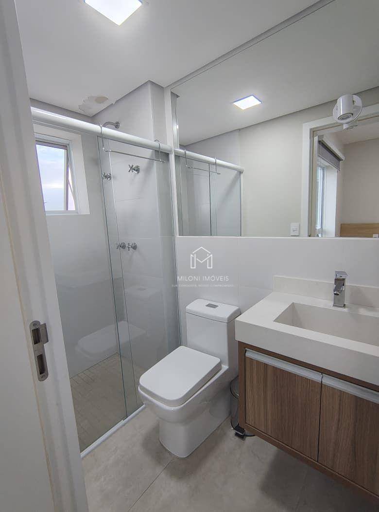 Apartamento para alugar com 2 quartos, 86m² - Foto 14