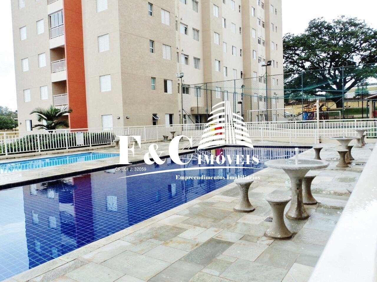 Apartamento à venda com 2 quartos, 50m² - Foto 2