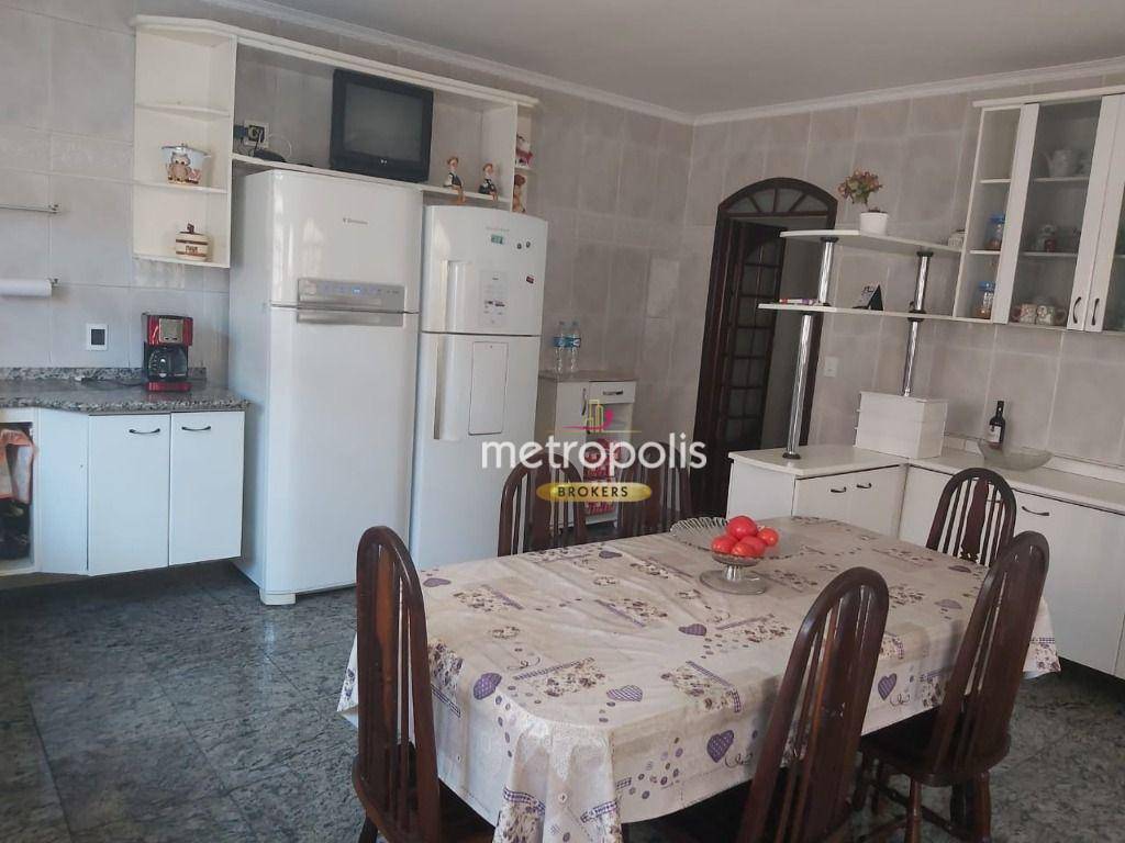 Sobrado à venda com 3 quartos, 210m² - Foto 10