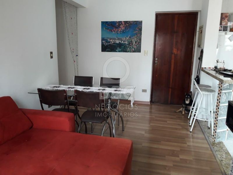 Apartamento à venda com 2 quartos, 60m² - Foto 2