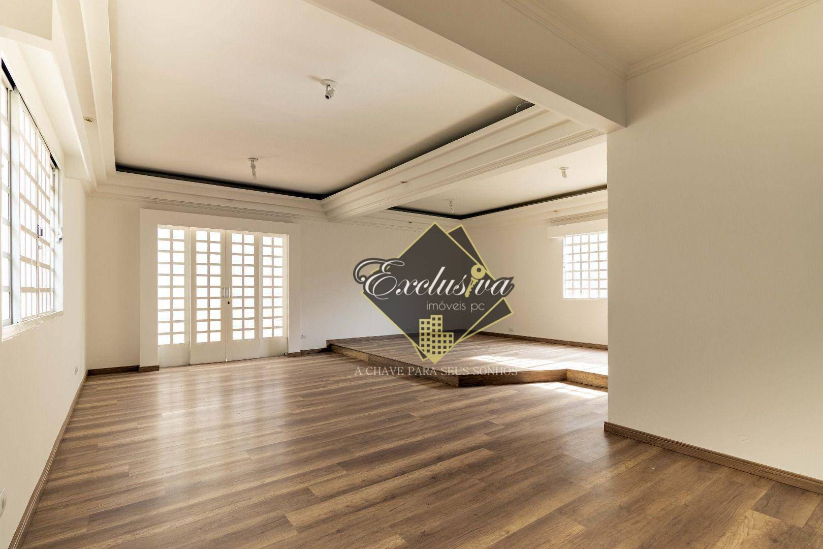 Casa, 3 quartos, 257 m² - Foto 2