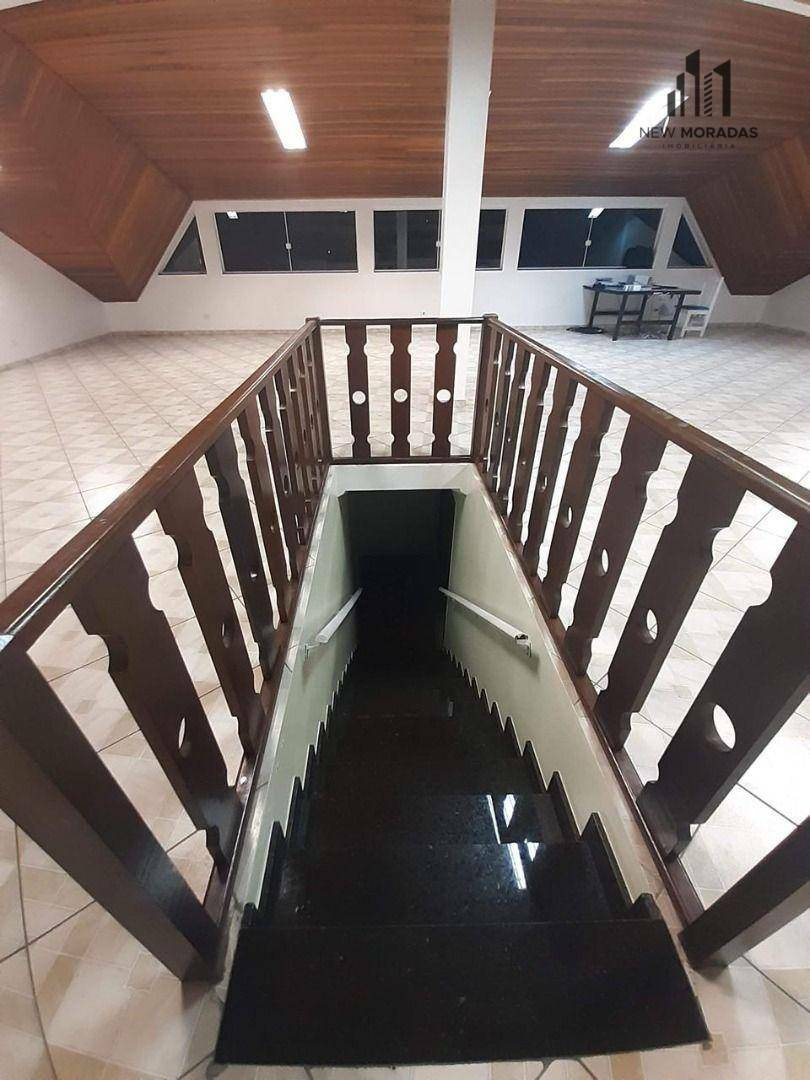 Sobrado à venda com 5 quartos, 500m² - Foto 32